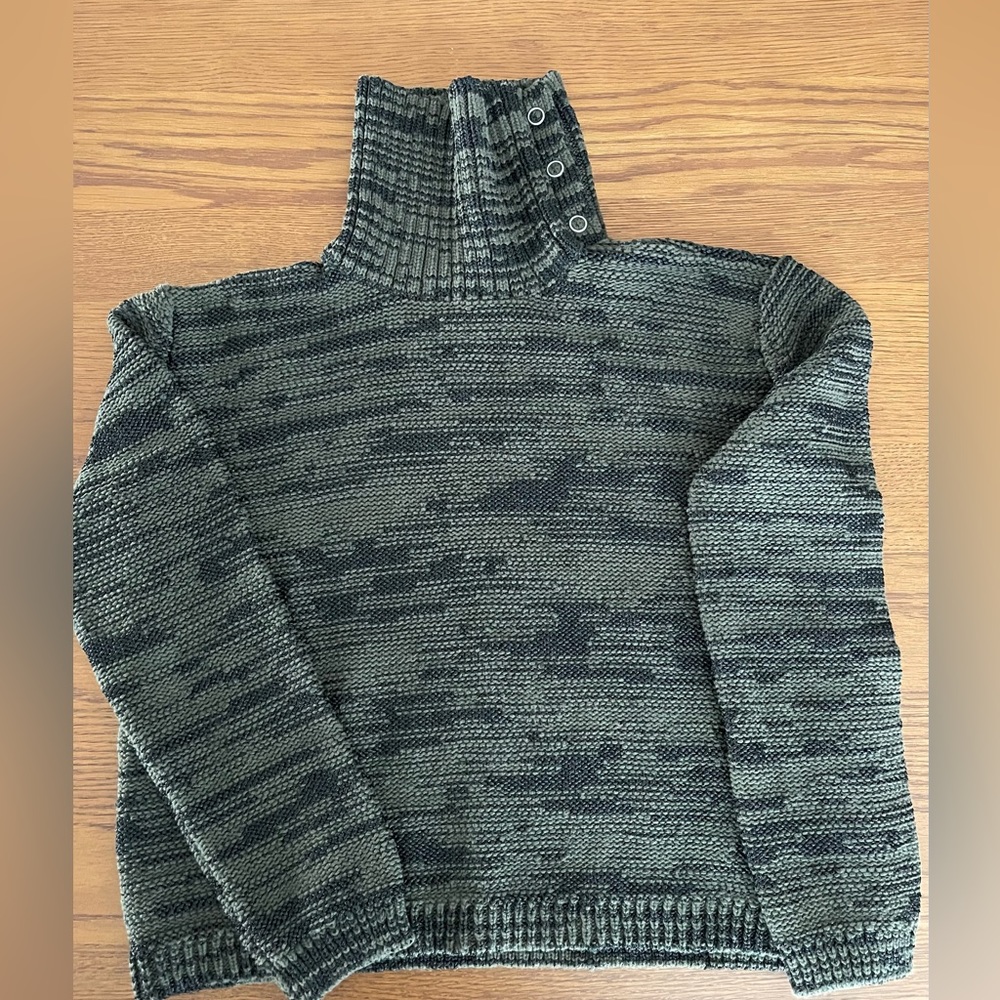 Calvin Klein Sweater